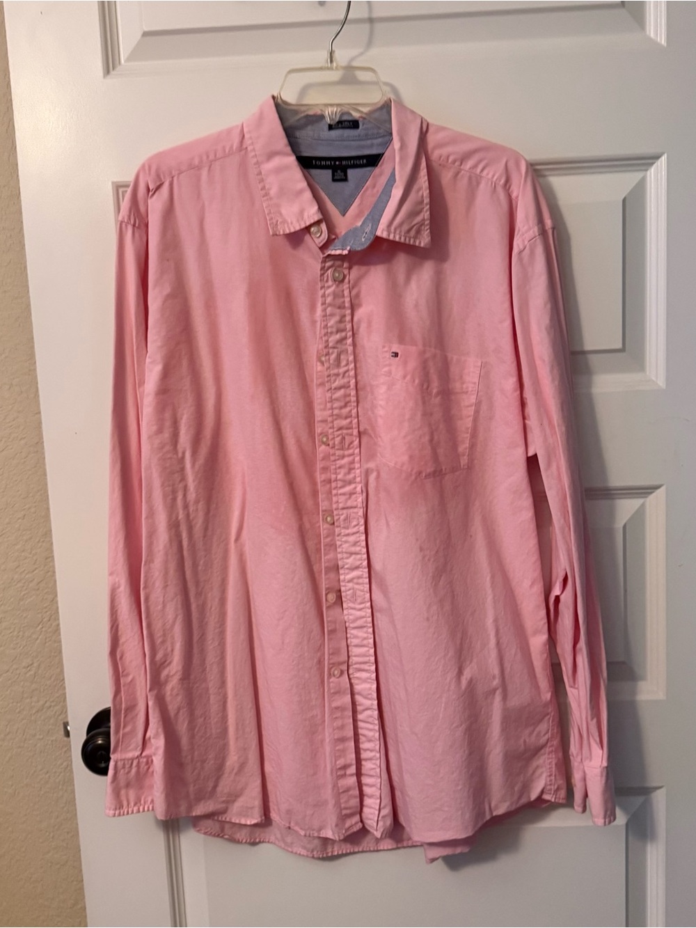 Tommy Hilfiger Light Pink Long-Sleeve Button-Down Shirt